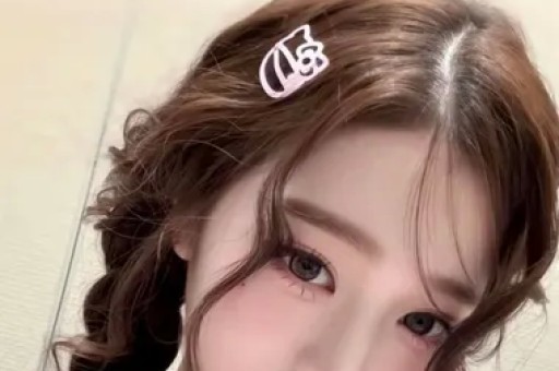 探店博主的一个“避雷贴”杀死了一家排队三小时的网红店？